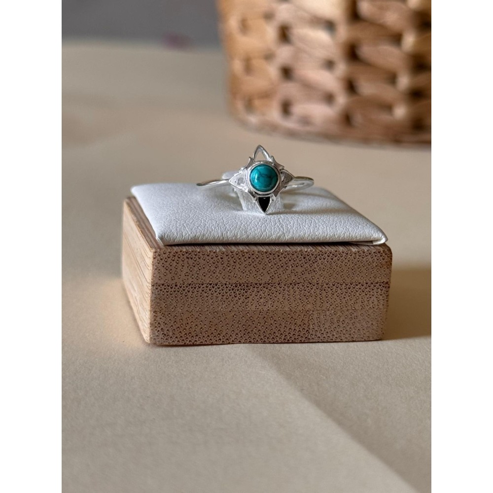 Anillo Nudo de Bruja  Piedra Turquesa- Plata de Ley