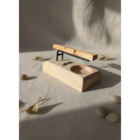 Quemador de Palo Santo de Madera con Símbolo de Libélulas