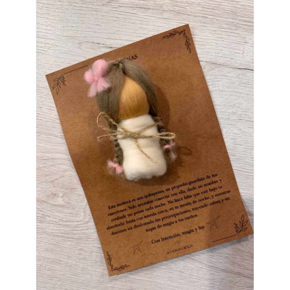 Muñeca Quitapenas Artesana