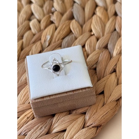 Anillo Nudo de Bruja piedra Onix - Plata de Ley